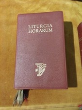 Livre Liturgia Horarum tom 3