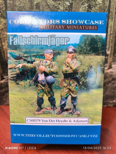 Collectors showcase cs00579 - collectors,