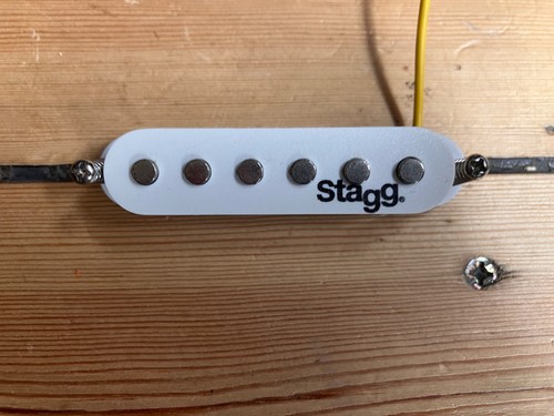 Stagg ses pickup - stagg, bridge