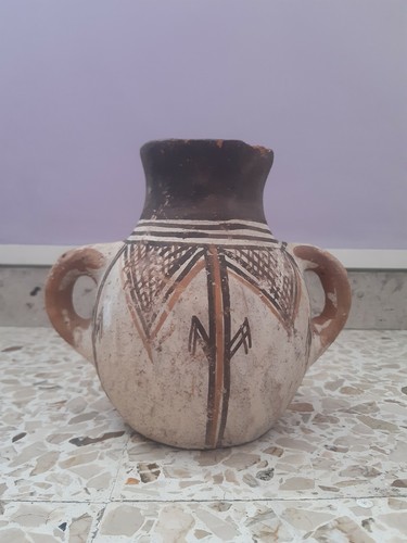 Antica anfora terracotta - in,