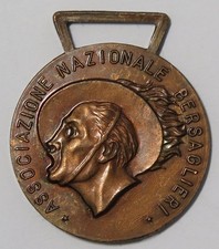 MEDAGLIA RICORDO ASSOCIAZIONE BERSAGLIERI XIX RADUNO NAZIONALE NAPOLI MARZO 1965