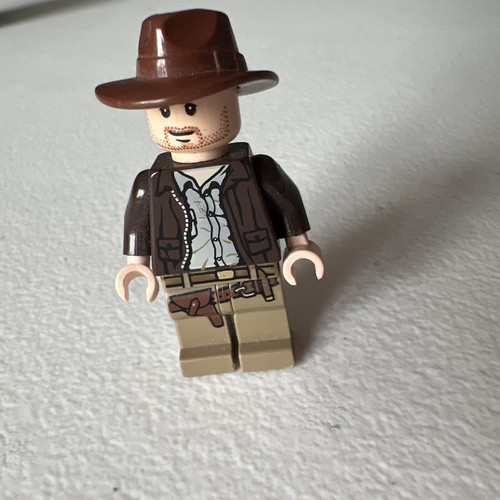 Lego indiana jones - jones, minifigure