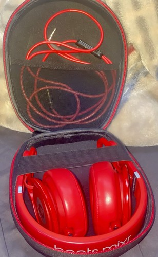 Beats dre mixr - by,