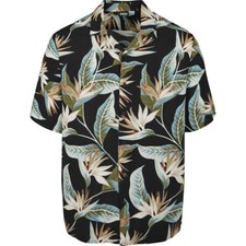 Urban Classics Blossoms Resort