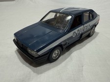 Burago 1:24 Alfa 33 Polizia No Politoys Mebetoys 