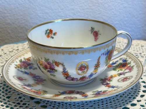 Antica tazza piattino - e,