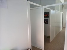 Divisori per ufficio in alluminio, 21 pannelli 153x195cm + 4 porte