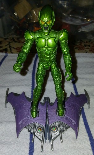 Super poseable goblin verde - poseable,