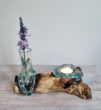 Piccolo vaso di fiori e