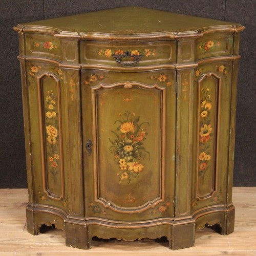 Angoliera legno laccato