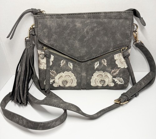 Borsa tracolla boho ricamata - a,