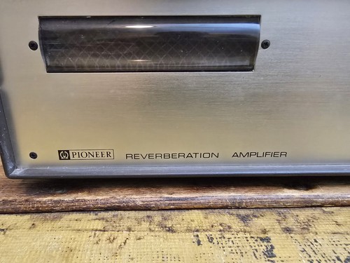 Amplificatore riverbero