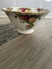 ROYAL ALBERT OLD COUNTRY ROSES