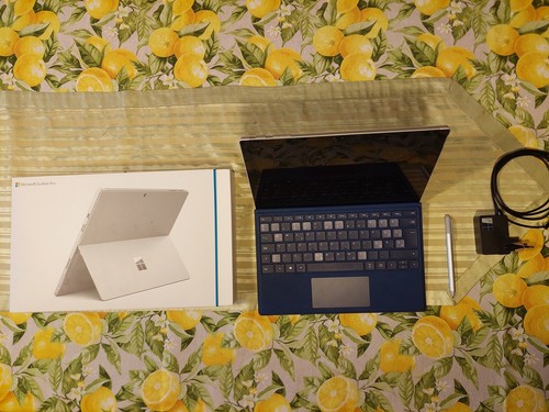 Surface pro 128 - 128, 4