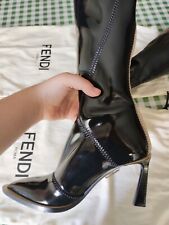 Fendi Stivali Da Pioggia Colibrì In Vernice Neri, taglia 36