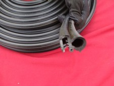 Guarnizione trafilato vano