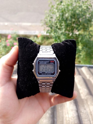 Montre digitale argentée - digitale,