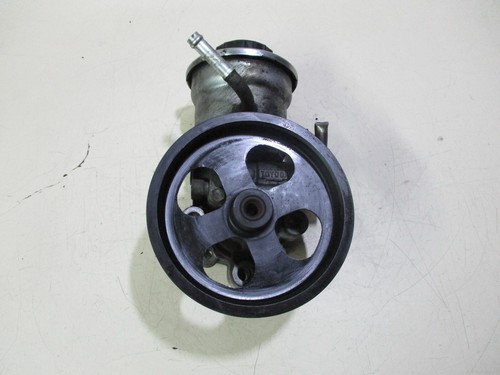 Pompa idroguida motore toyota - pompa,