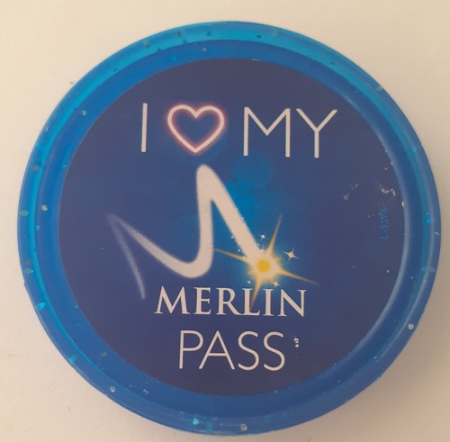 Merlin pass badge love - badge:, i