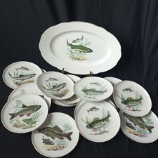 Set unico di piatti pesce 13