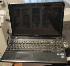 Sony Vaio SVE1511D4E - Intel Core i5 2.5 GHz - 4 Gb RAM - 466 Gb HDD