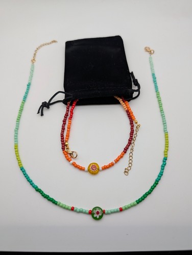 Collana girocollo con - , perline
