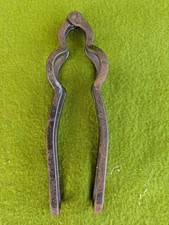 PARTICOLARE SCHIACCIA NOCI D EPOCA