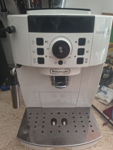 Delonghi magnifica bianca - magnifica, s