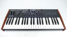 Dave Smith Mopho X4