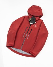 Arc’teryx SV7 technical
