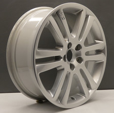 Volvo XC90 Camulus Argento 18