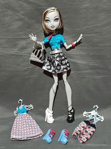 Monster high muñeca - monster,