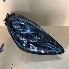 Porsche Cayenne Faro Anteriore