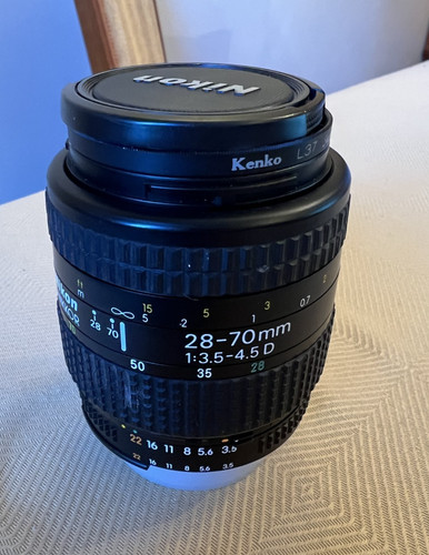 Nikon nikkor 70 mm - af, 28-70