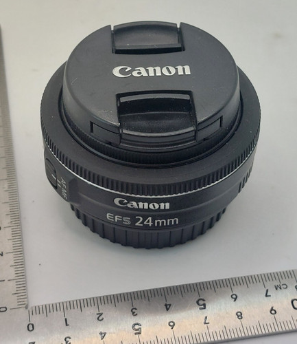 Objectif canon 24 mm - ef-s,