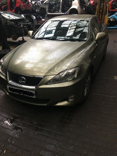 Dado ruota lexus - dado,