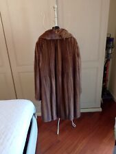 Cappotto di Visone  taglia L  modello ampio,colore marrone scuro 