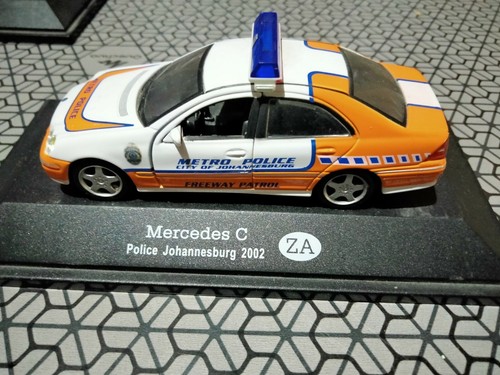 Modellino mercedes classe - 1/43,