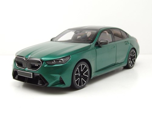 Bmw 2024 verde metallizzato - m5,