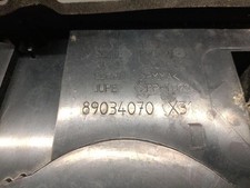 89034070 faro posteriore