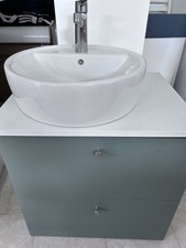 mobile bagno sospeso