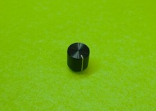OUTPUT Knob - Nakamichi 680ZX
