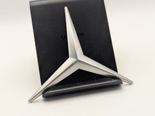 Mercedes Stella Logo Anteriore