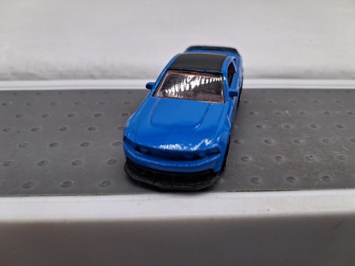 Hot wheels 2012 - hot, ford