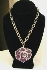 Collana Chan Vintage Firmata GUESS Grossa Smalto Viola Strass Trasparente Fiori