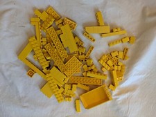 Lego Lotto Di 50 + Vintage Classico Giallo Piastrelle Liscio Piatto Lungo Stampa