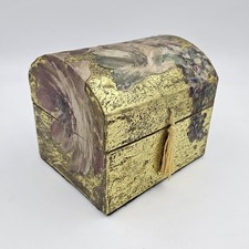 Scatola gobba decoupage fatta