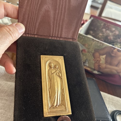 Madonnina bronzo vintage - in,