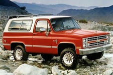 Chevy K5 Blazer 1985 rosso |