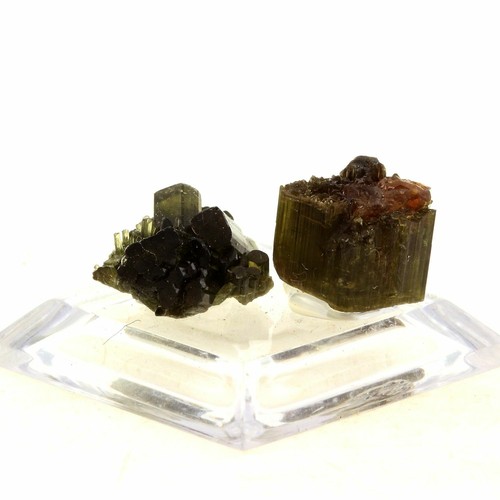 Vesuvianite 5 ct - vesuvianite, (2